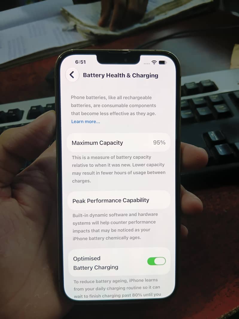 Apple iPhone 13 Pro Max 2
