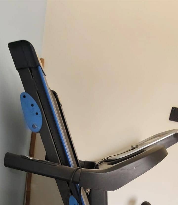 slimline treadmill 3