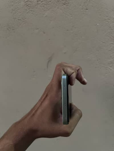 Vivo Y27s