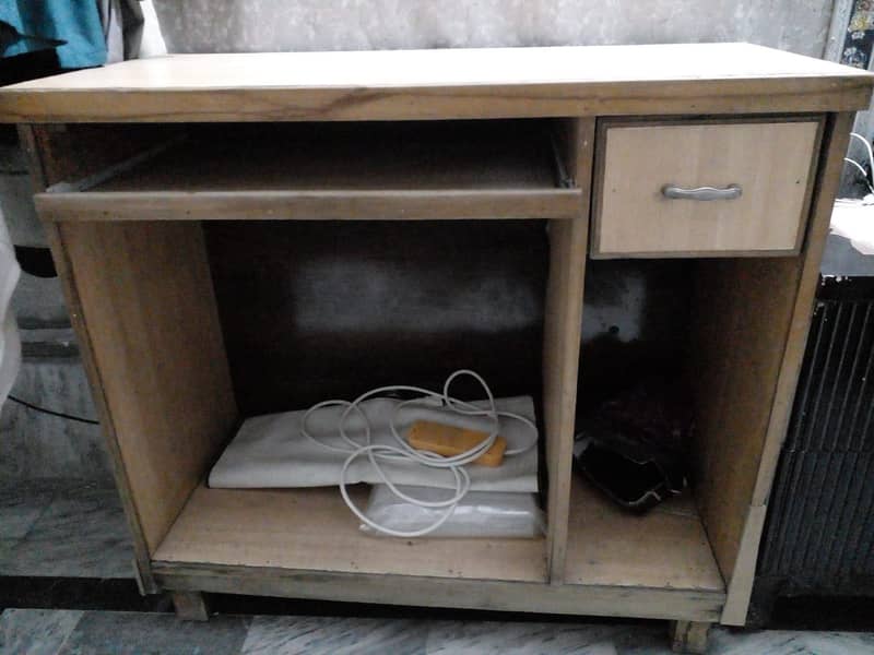 Computer table 2