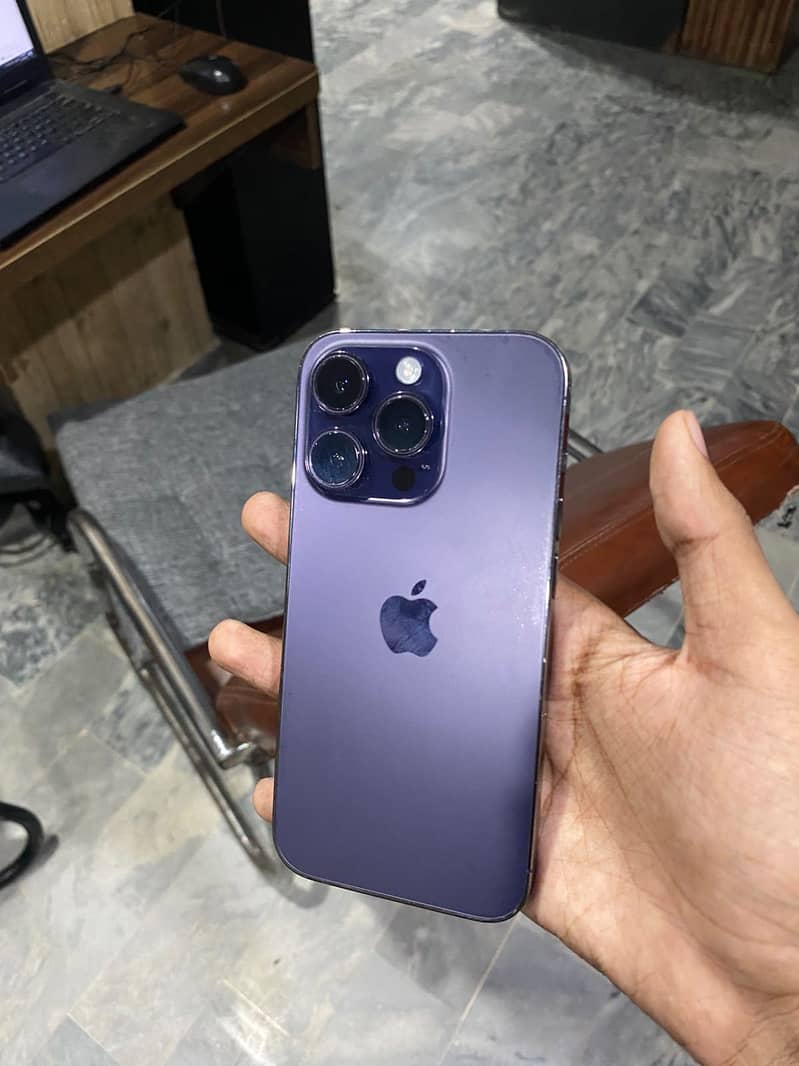 Apple iPhone 14 Pro 2