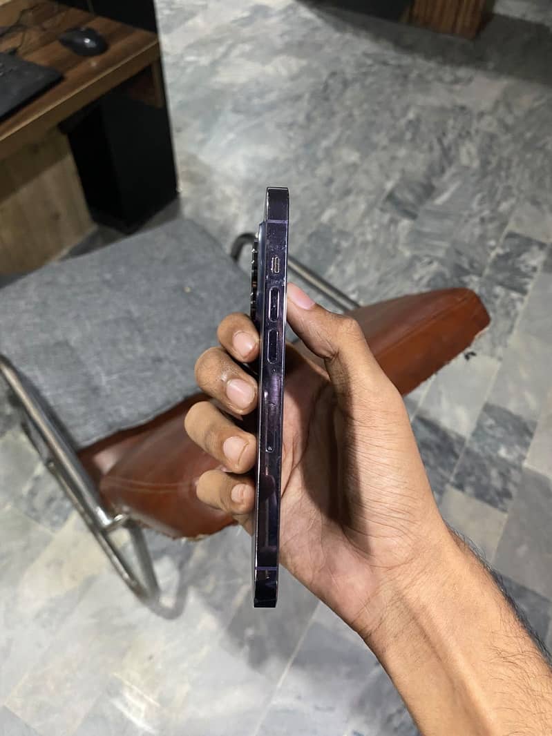 Apple iPhone 14 Pro 3