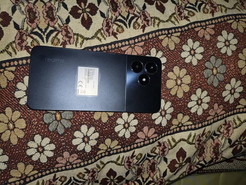 Realme C51 0