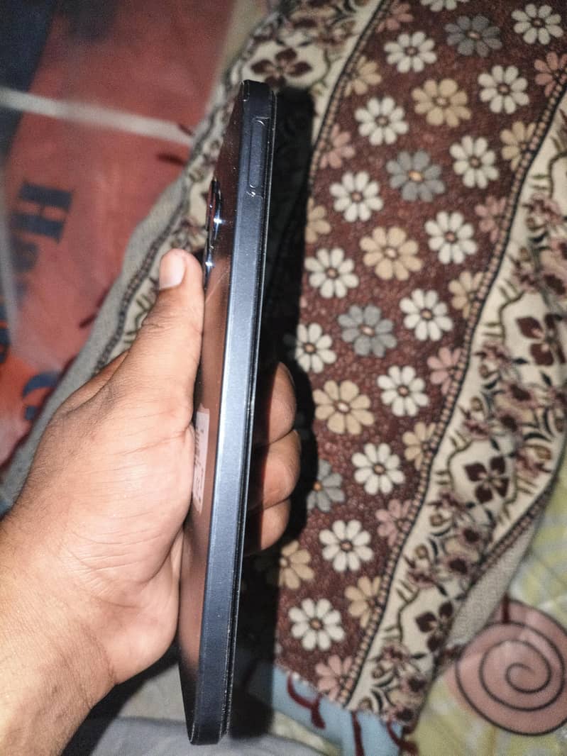 Realme C51 1