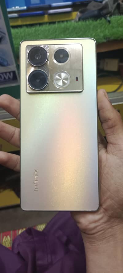 Infinix Note 40