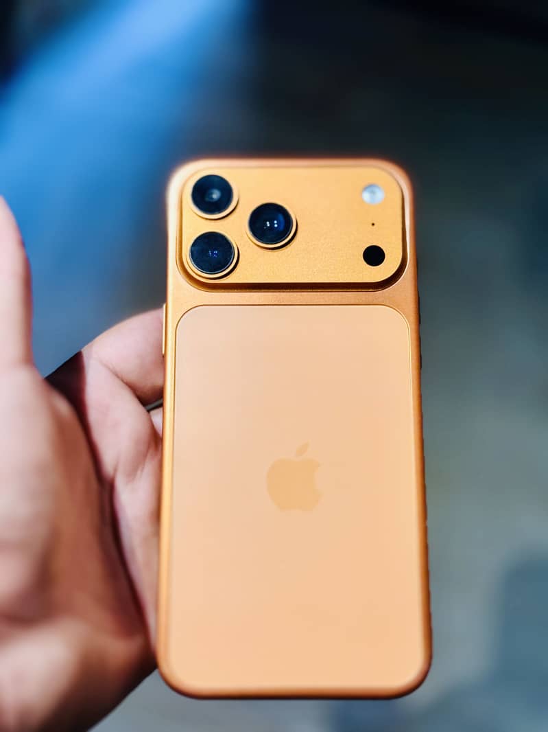 Apple iPhone 17 Pro Max 5