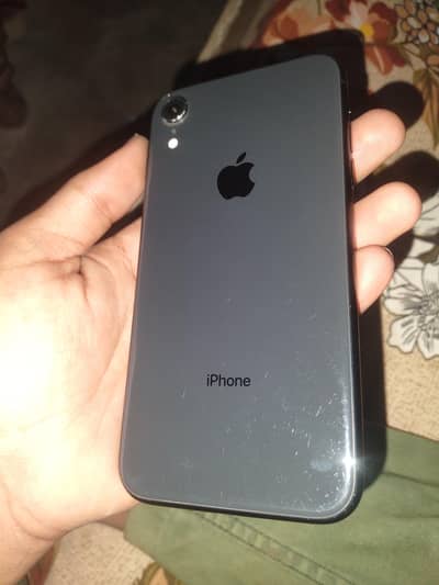 Apple iPhone XR