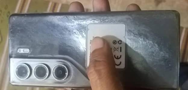 Tecno CAMON 40 Pro