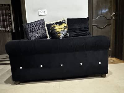 Devan sofa