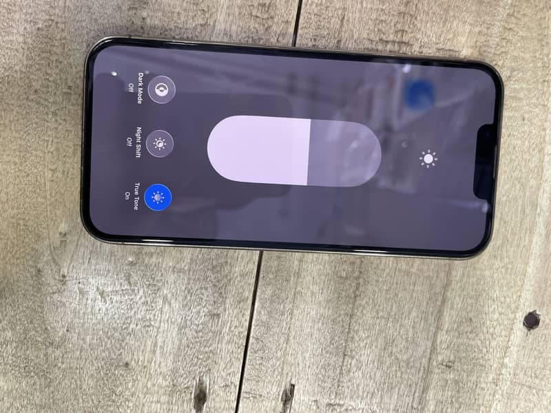 Apple iPhone 13 Pro 1