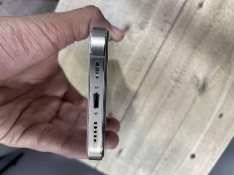 Apple iPhone 13 Pro 5
