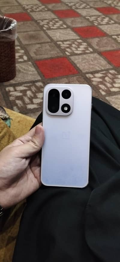 One Plus 15 16/512