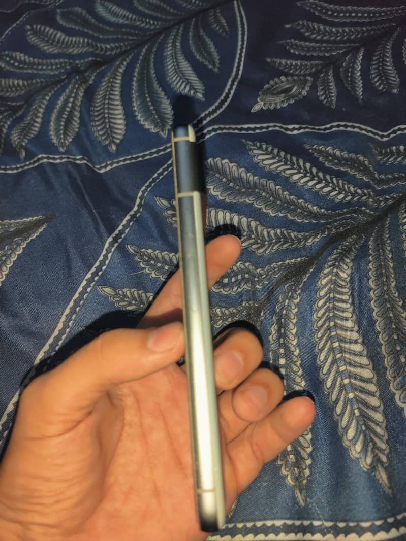 Google pixel 8 6