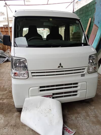 Mitsubishi Minicab Bravo 2020 model registerd 2025