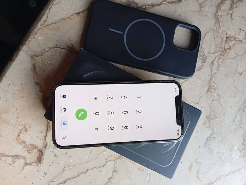 Apple iPhone 12 Pro 6