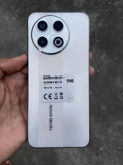 Tecno SPARK 30 Pro