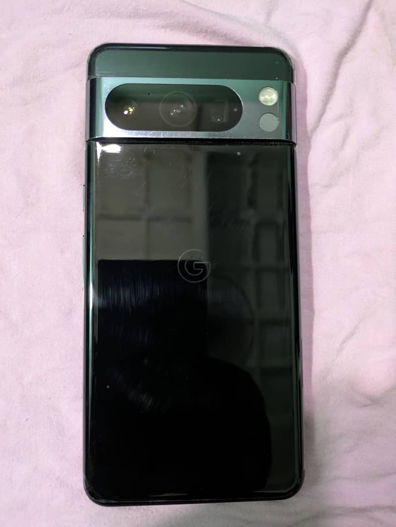 Google Pixel 8 Pro 0