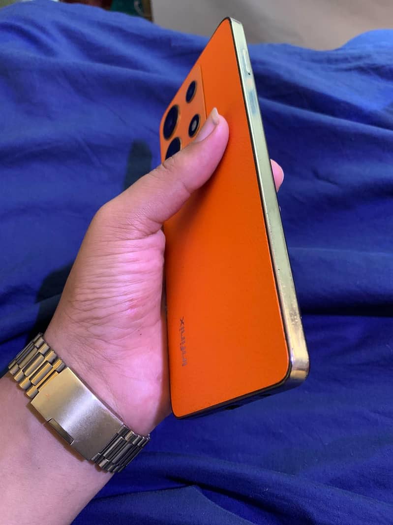 Infinix Note 30 5