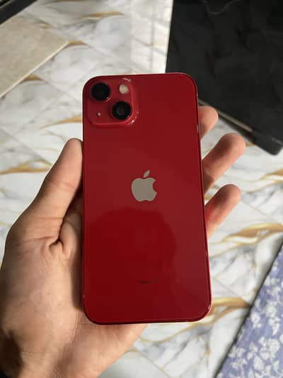 Apple iPhone 13