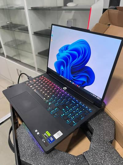Lenovo Legion Pro 7 – RTX 5090 | Ultra 9