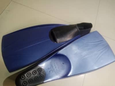 swimming wear ,fins