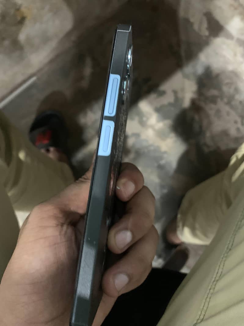 Realme Note 50 4