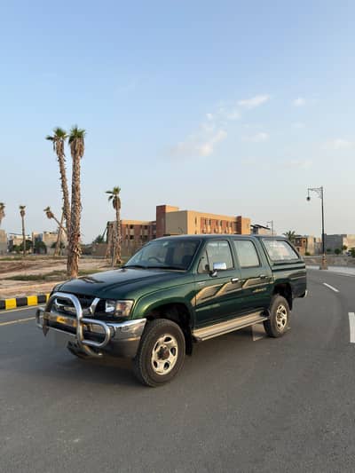 Toyota Hilux 2003