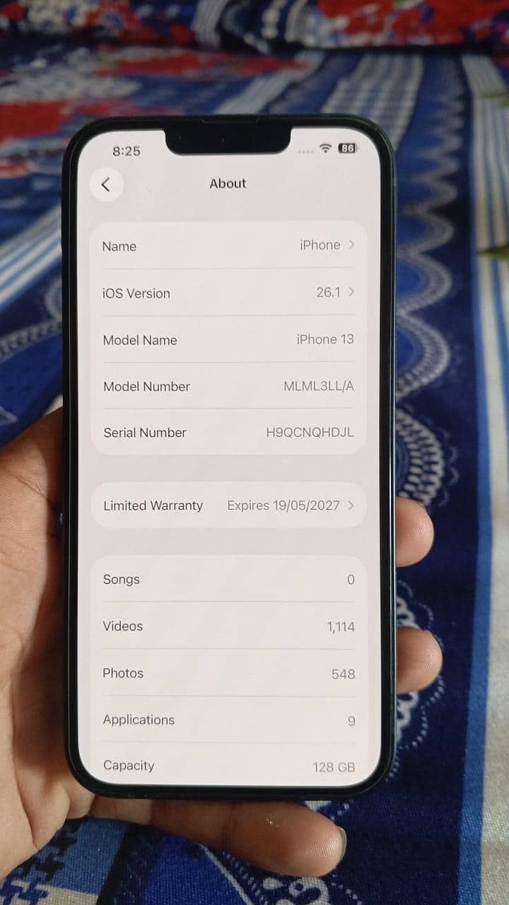 Apple iPhone 13 2
