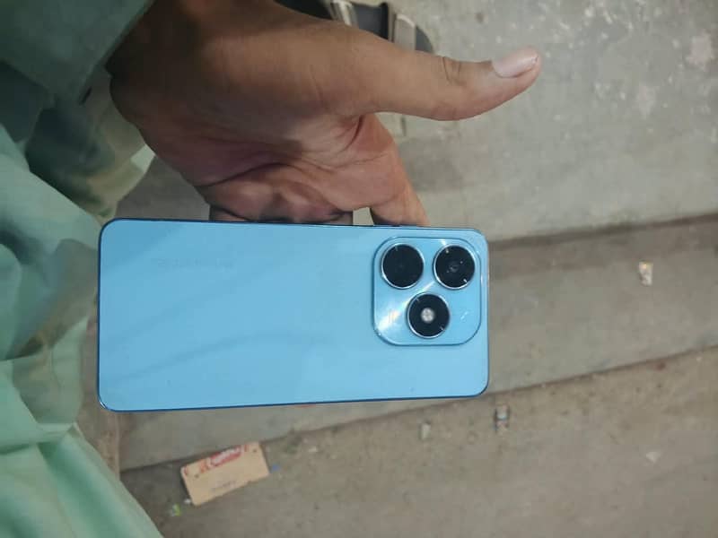Tecno Spark 20C 0