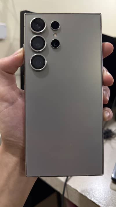Samsung Mobile S24 Ultra