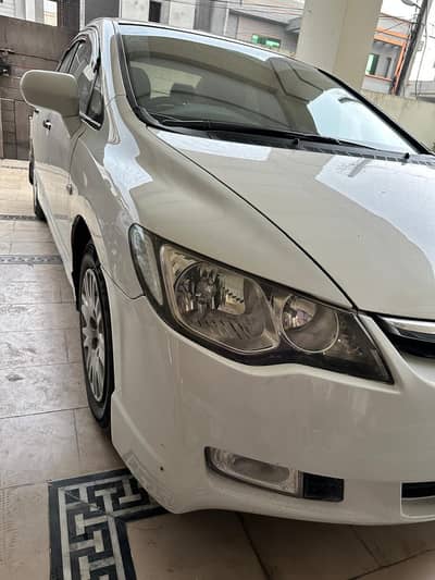Honda Civic 2010 total geniune except 1 door