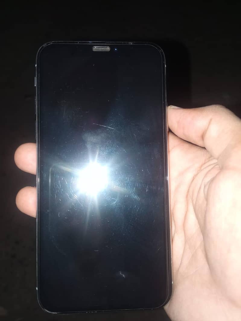 Apple iPhone X 0