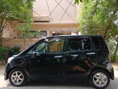 Daihatsu Move 2016