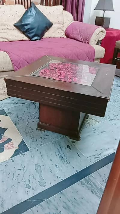centre/coffee table