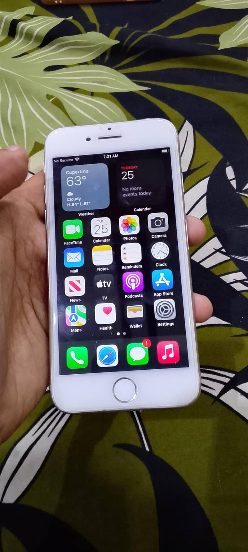 Apple iPhone 7 2