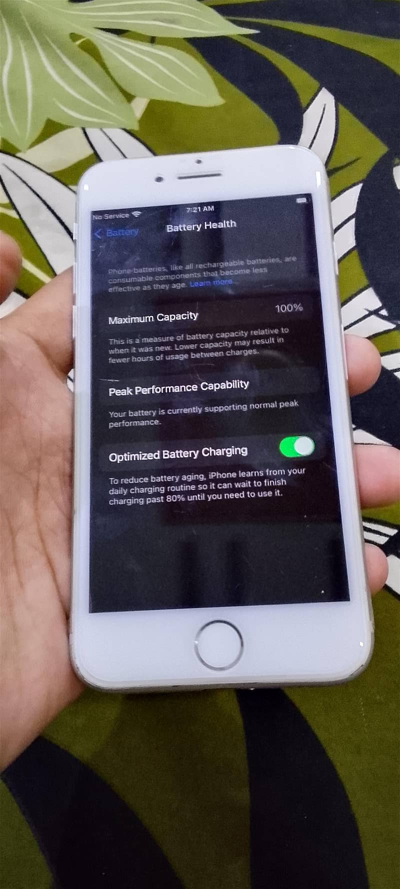 Apple iPhone 7 3