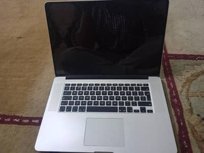 MacBook pro 2014 15.4inch