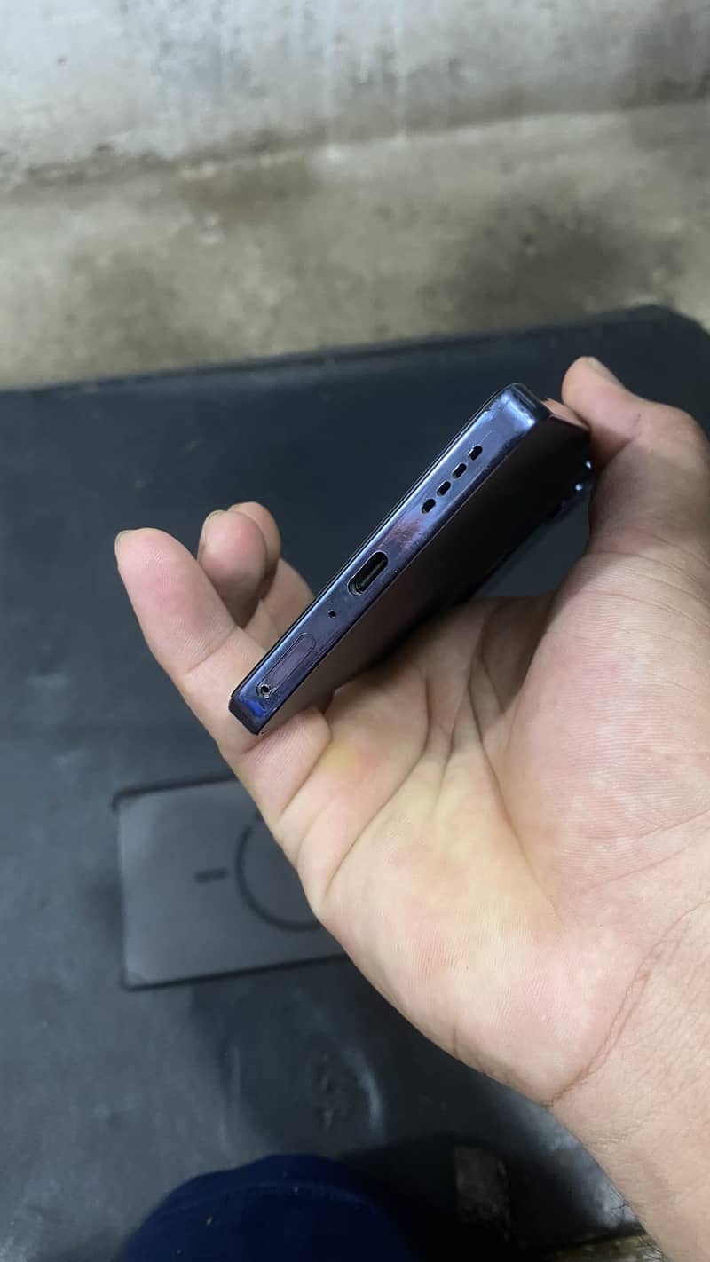 Infinix Note 40 4