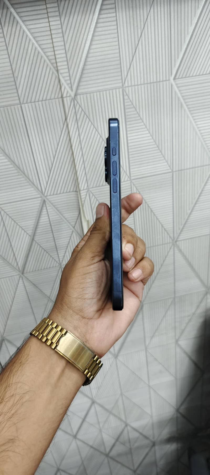 Apple iPhone 15 Pro Max 5