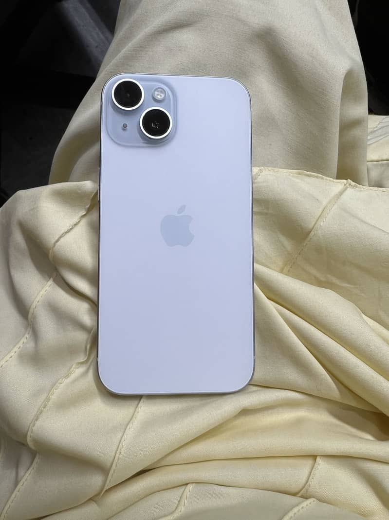 Apple iPhone 15 6