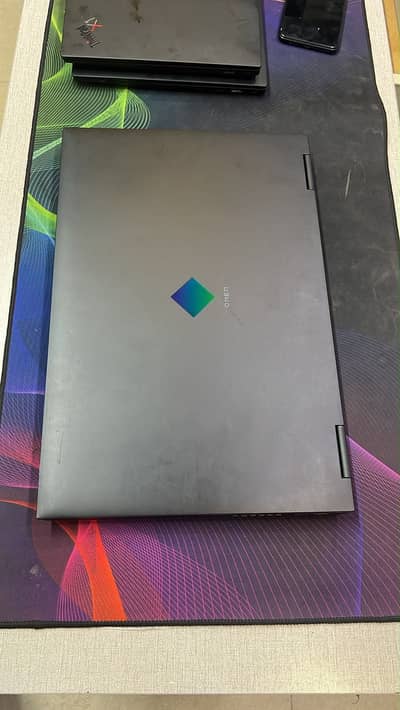  HP OMEN 17 GAMING BEAST  Core i7 11th 16GB RTX 3080