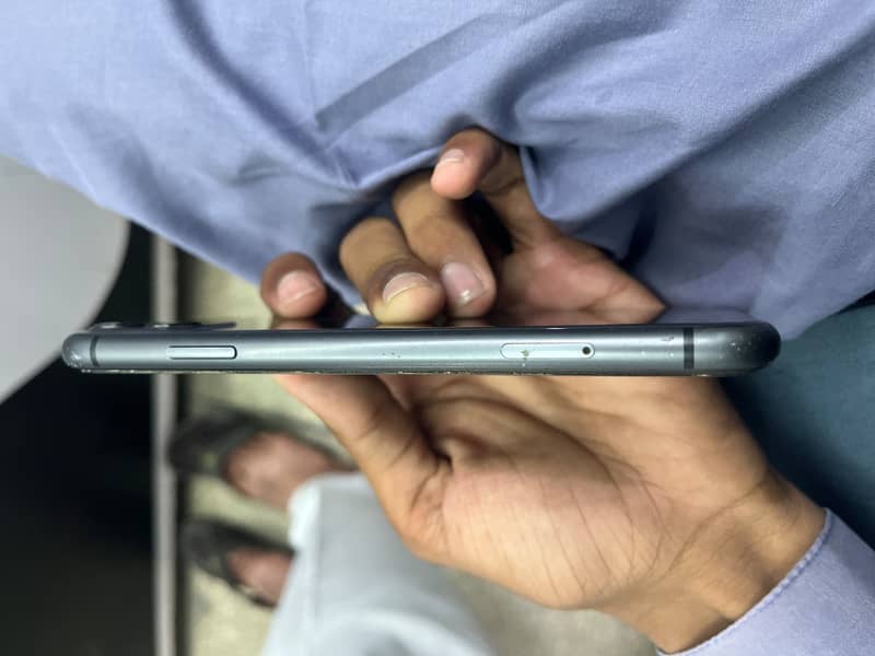 Apple iphone 11 2