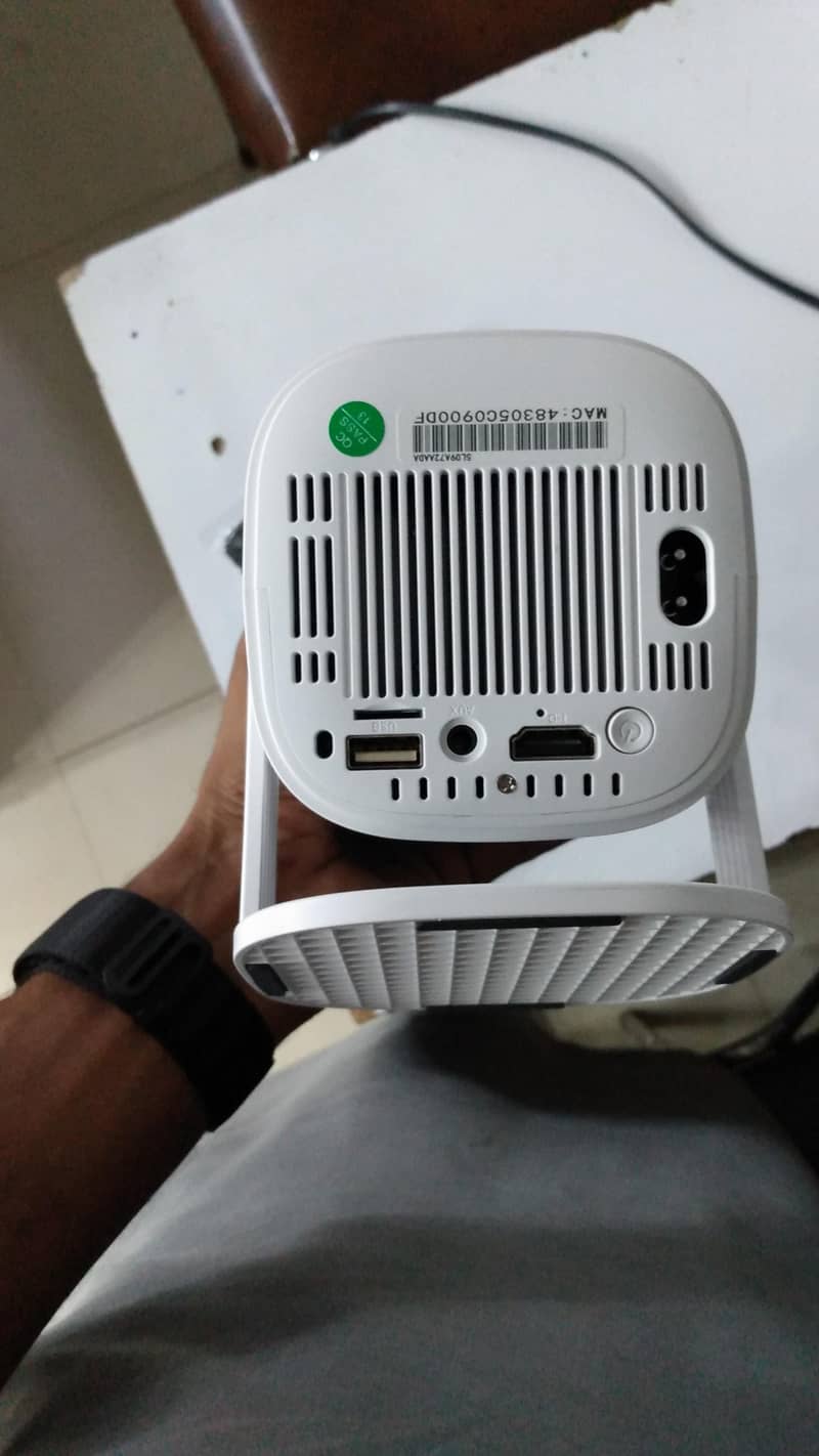 portable projector 1