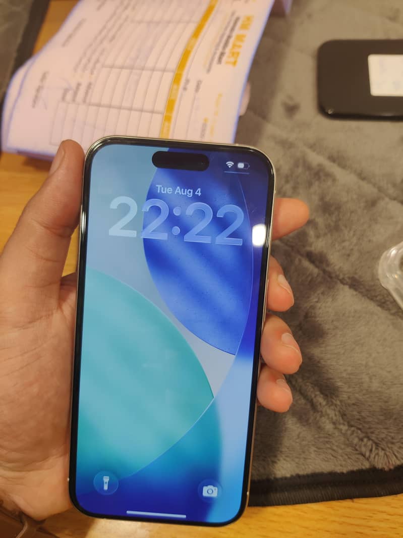 Apple iPhone 15 Pro 1
