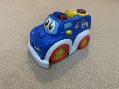 Toy car
