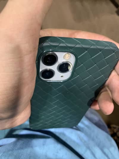 Apple iPhone 11 Pro factory unlocked exchange poosible