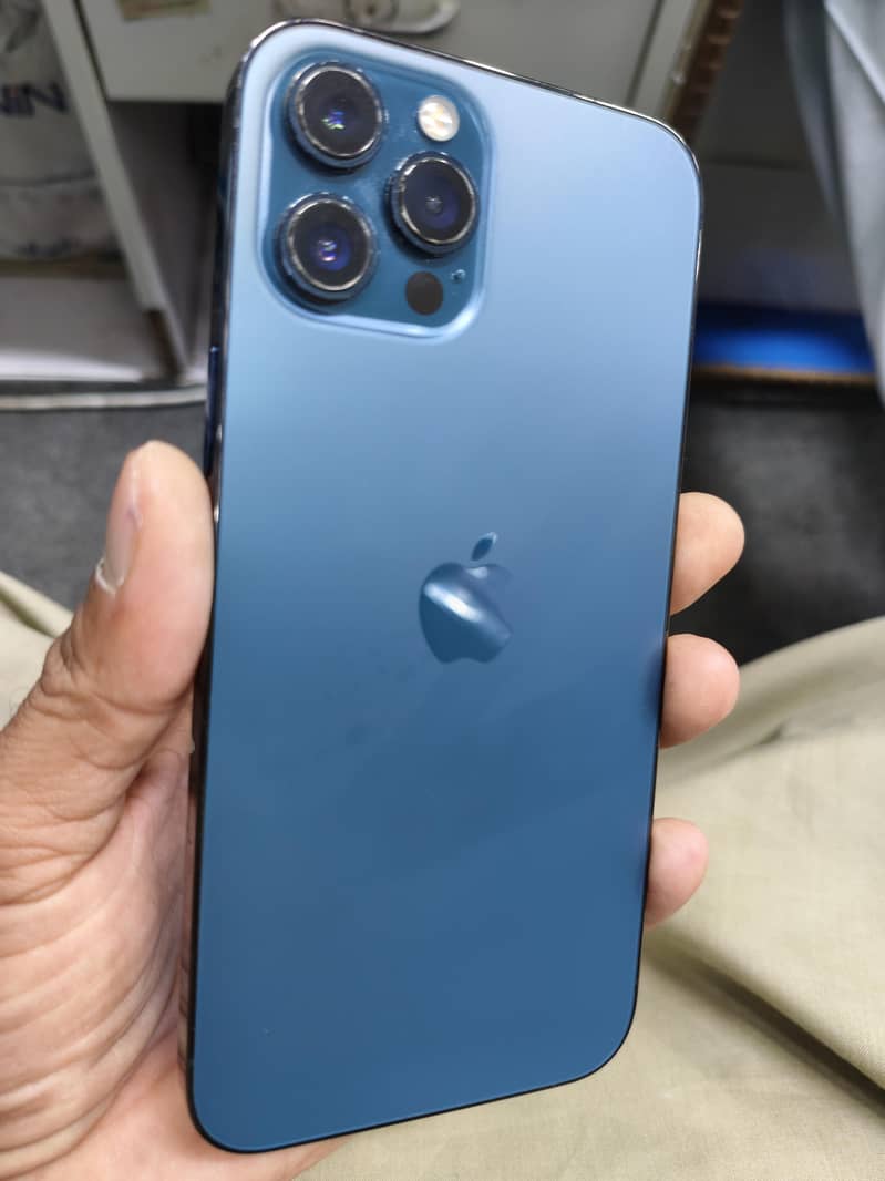 Apple iPhone 12 Pro Max 1
