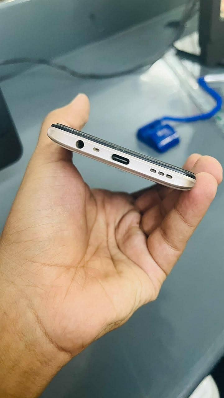 OPPO A5 1