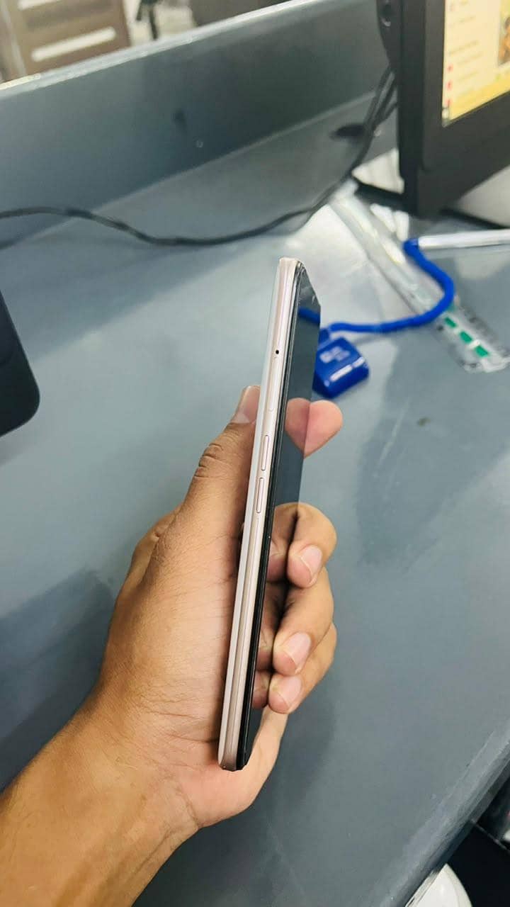 OPPO A5 3