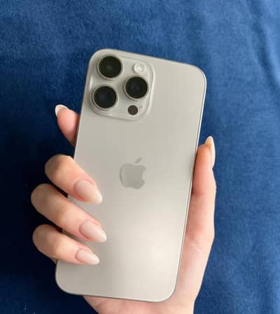 Apple iPhone 15 Pro Max